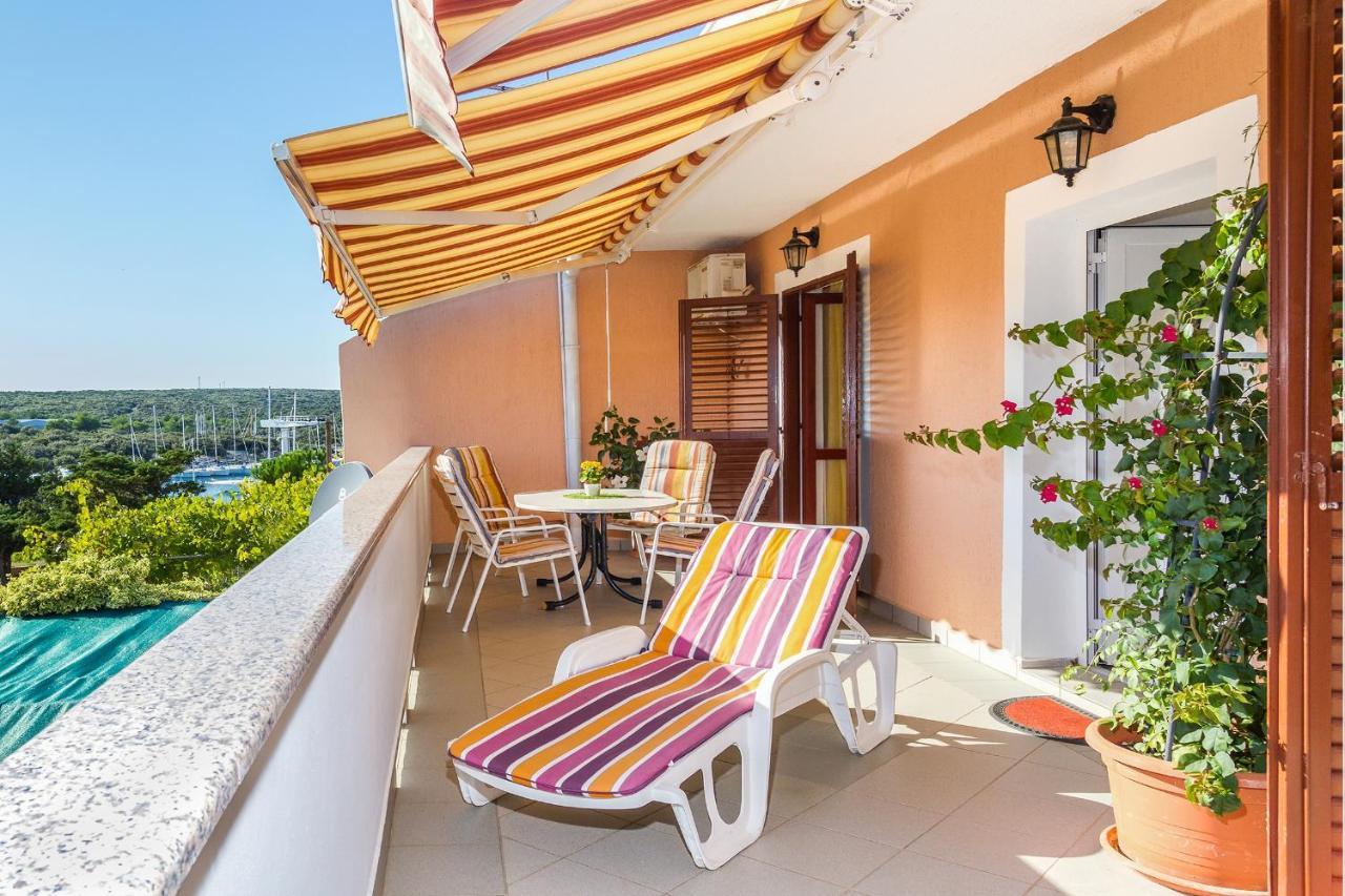 Apartments By The Sea Simuni, Pag - 4083 Kolan Zewnętrze zdjęcie